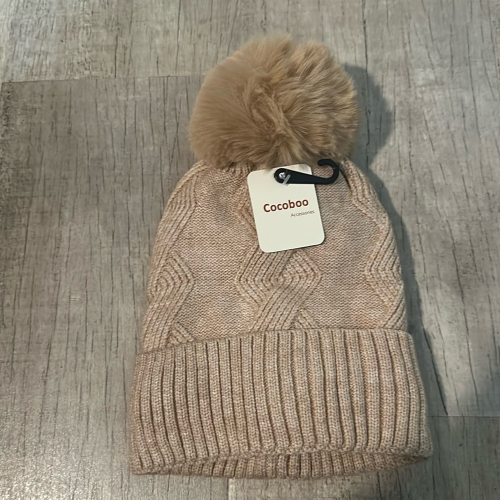 Tan toboggan very soft brand new